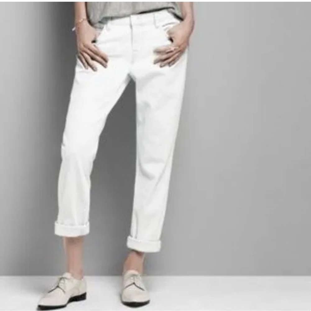 J brand Aidan white boyfriend jeans 22